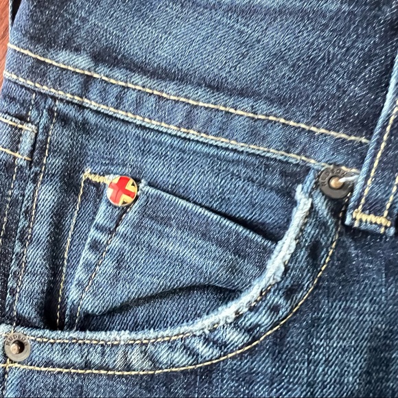 Hudson Jeans | Low Rise Bootcut Jeans - Picture 3 of 9